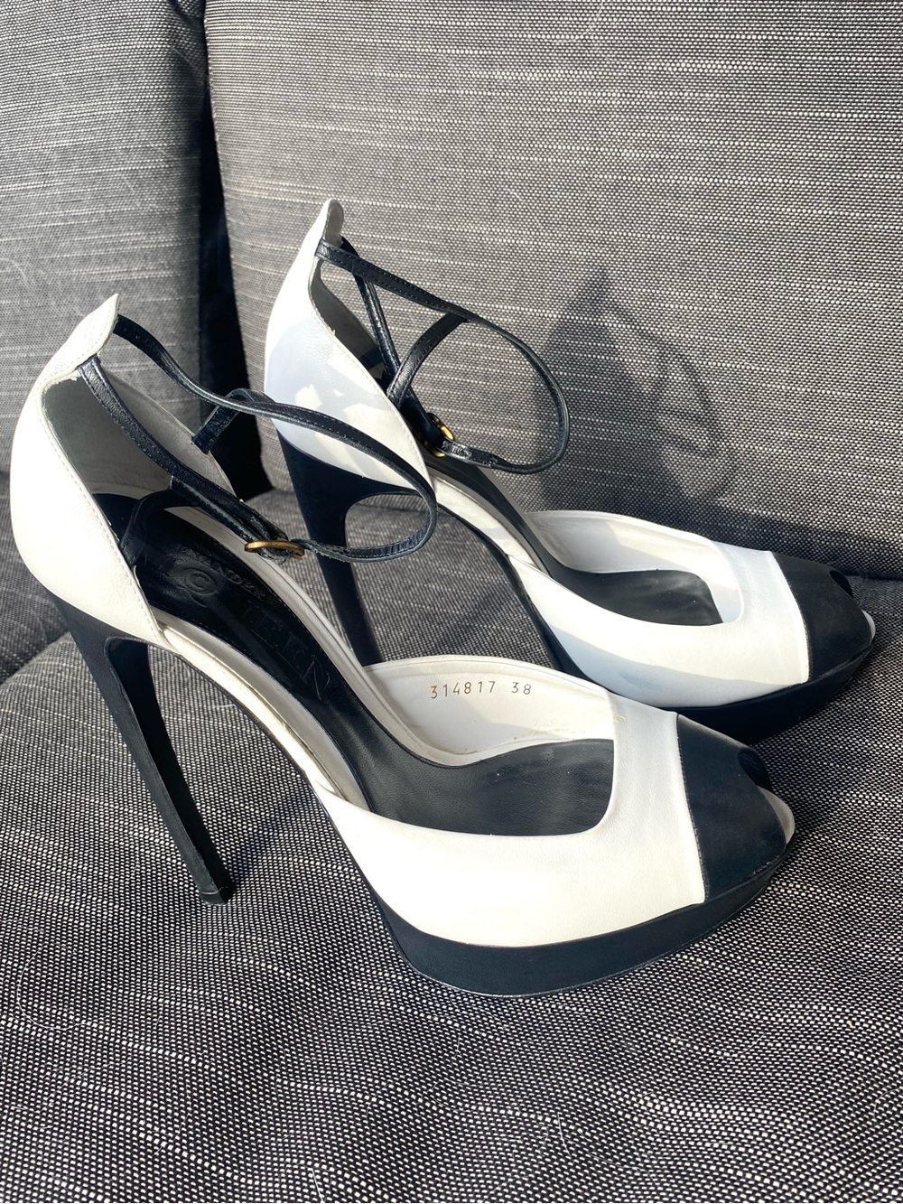 Vintage Alexander McQueen Black and White High-Heel Ankle-Strap Pumps — STUNNING